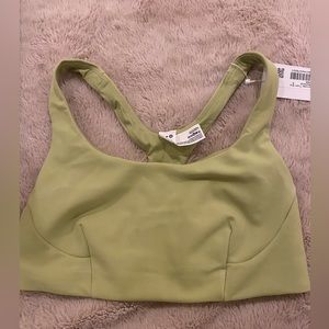 Lululemon sports bra